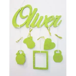 5 pendant accessories with the name color green
