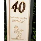 Holzhülle des Skifahrers