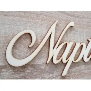 Drevený rodinný kalendár typ A s nápisom "Naptár" 2