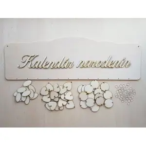 Wooden family calendar type B with the inscription "Birthday Calendar"