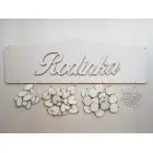 Drevený rodinný kalendár typ B s nápisom "Rodinka" SK