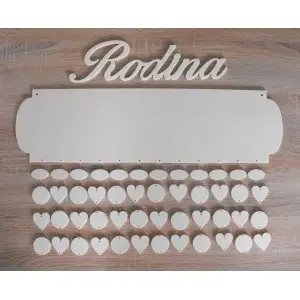 Wooden family calendar with clean edges type A with the inscription "Family"