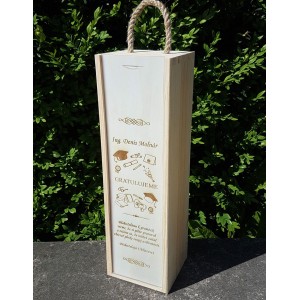 Wine wrapping for a graduation gift