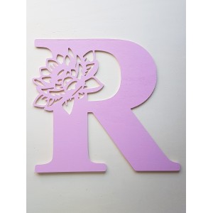 Drevené písmeno s 3 kvietkami 30cm 2