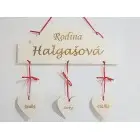 Drevená menovka RODINA šírka 30cm-3ks srdiečka
