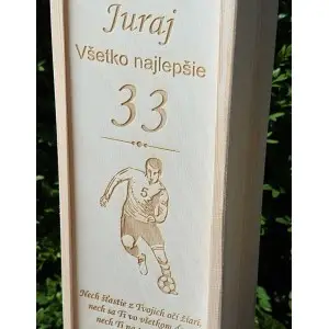 Drevený obal darček pre futbalistu 2