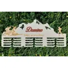 80 cm Holzmedaillenhalter mit Lasergravur und dem Namen - Domino