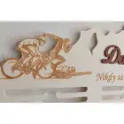 80 cm Holzmedaillenhalter mit Lasergravur und dem Namen - Domino