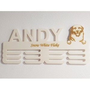 Drevený držiak na medaile s laserovaním 45cm pes Pyrenejský horský pes 2