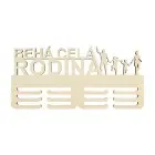 Drevený držiak na medaily behá celá rodina 45cm