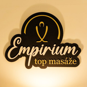 Logo mit komplizierterem Design Breite 80cm