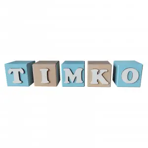 Painted wooden cubes with the name 5.5cm 2