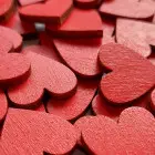 Wooden hearts red 2cm (pack of 50 pieces)
