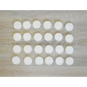 Accessories cutting circles with clean edges for the family calendar