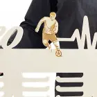 80cm drevený vešiak na medaile s gravírovacími obrázkami