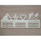 Drevený vešiak na medaily prírodný 55cm HORY PULZ SRDCE BEH + gravírovanie