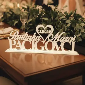 Wedding stand with baptismal names