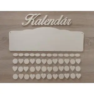 Wooden family calendar with clean edges type B with the inscription "Calendar"