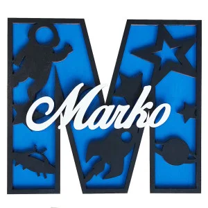 Holzbuchstabe mit Namen – Universum