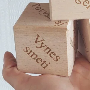 Drevená kocka pre nerozhodných 5,5cm - Domáce práce 2