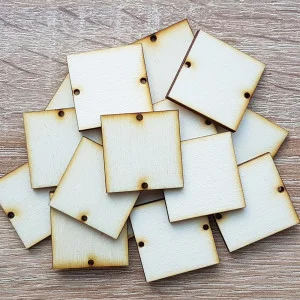 Square cutouts with rounded edges as additions to the family calendar