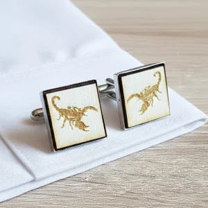 Natural square cuffs with a picture 2