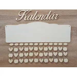 Drevený rodinný kalendár typ B s nápisom "Kalendár" 2