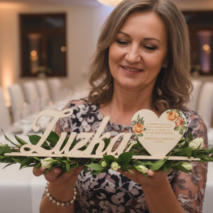 Ständer mit Taufnamen und Herzchen 2