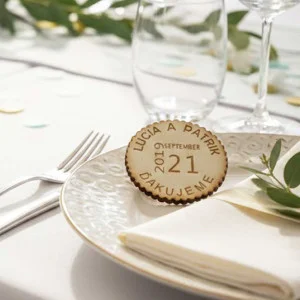 Wedding magnets embossed circle 55x55x3mm 2