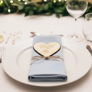 Wedding magnet with a carved couple in an airplane 55x55x3mm 2