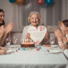 Drevené srdiečko 30cm milá starká + venovanie NA MIERU