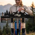 Schwarzer Medaillenhalter aus Holz 80cm + Malerei + Name