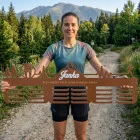 80cm drevený vešiak na medailové trofeje + maľovanie + meno