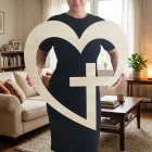 Výzdoba do kostola srdce s krížom 65cm