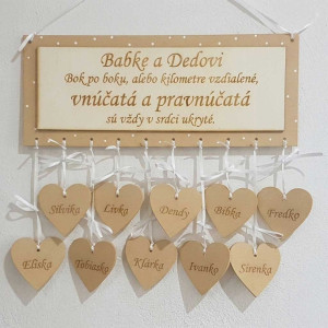 Table 30x15cm for grandma and grandpa (up to 10 hearts)