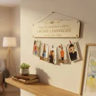 Holztisch neben Enkeln und Urenkeln 55x15cm